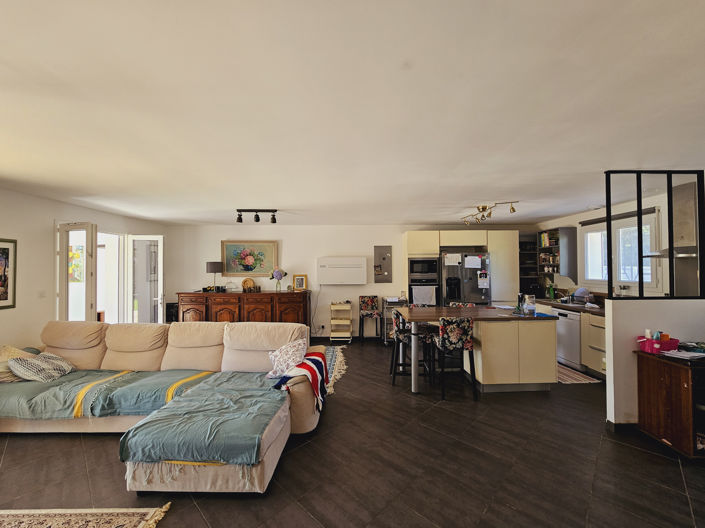 Image No.18-Maison de 4 chambres à vendre à Cours-de-Pile