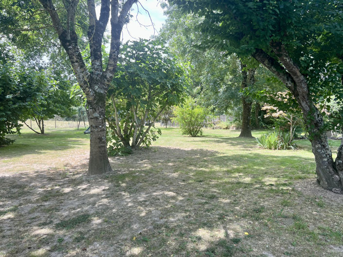 Image No.23-Propriété de 15 chambres à vendre à Duras