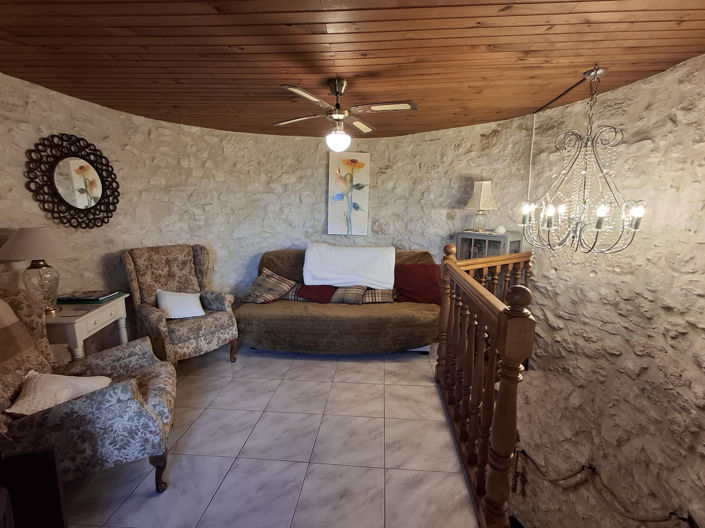 Image No.3-Maison de 1 chambre à vendre à Loubès-Bernac