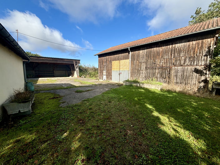 Image No.2-Propriété de 4 chambres à vendre à Monsempron-Libos