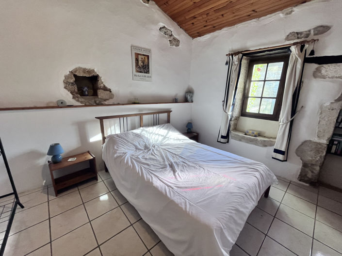 Image No.23-7 Bed House for sale