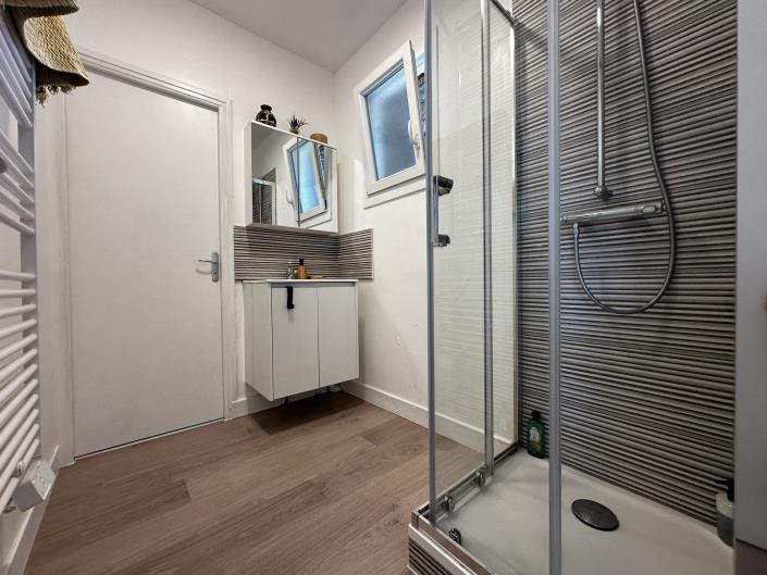 Image No.5-Maison de campagne de 4 chambres à vendre à Lauzun