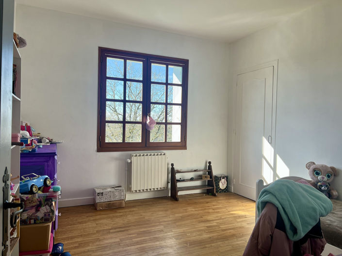 Image No.7-4 Bed House for sale