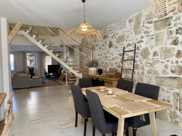 1 - Gontaud-de-Nogaret, Maison