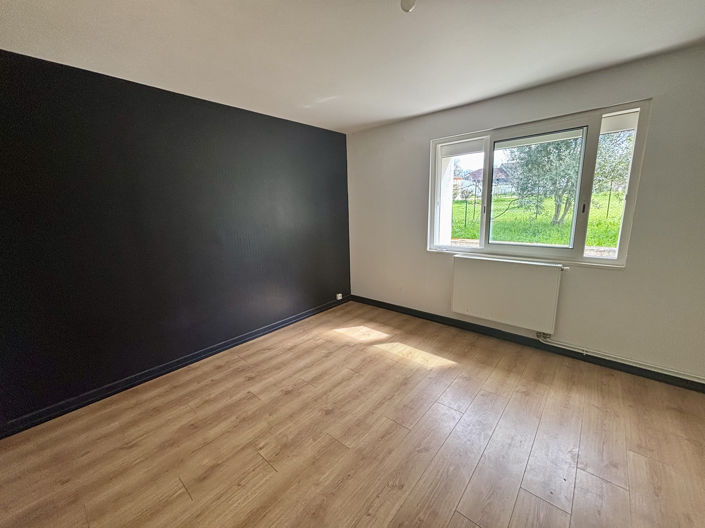 Image No.9-3 Bed House for sale