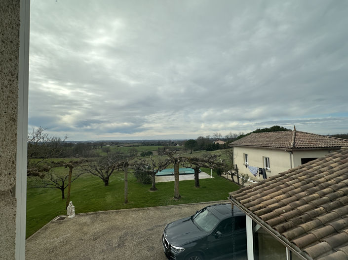 Image No.4-Maison de 4 chambres à vendre à Bourgougnague