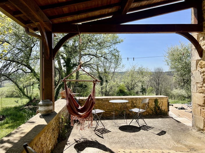 Image No.12-3 Bed Property for sale