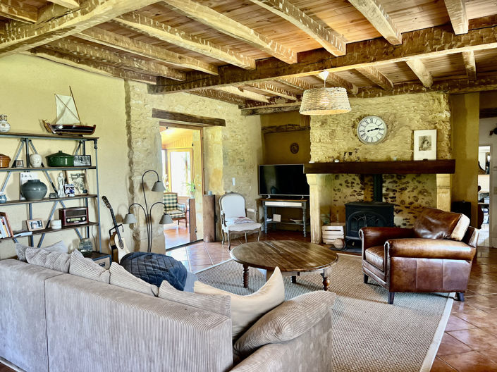 Image No.4-3 Bed Property for sale