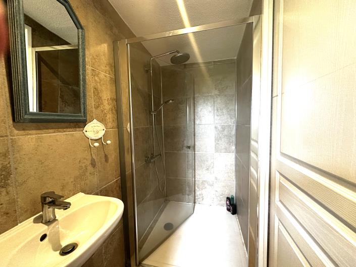 Image No.16-Maison de campagne de 3 chambres à vendre à Cunèges