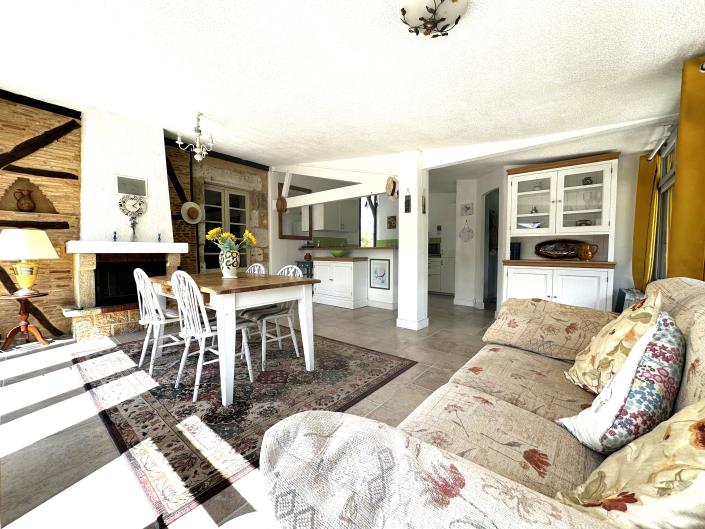 Image No.18-Maison de campagne de 3 chambres à vendre à Cunèges