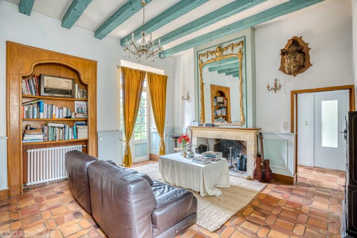 Image No.2-Châteaux de 4 chambres à vendre à Limeuil