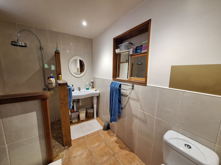 Image No.14-3 Bed House for sale