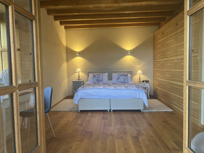 Image No.13-3 Bed Property for sale