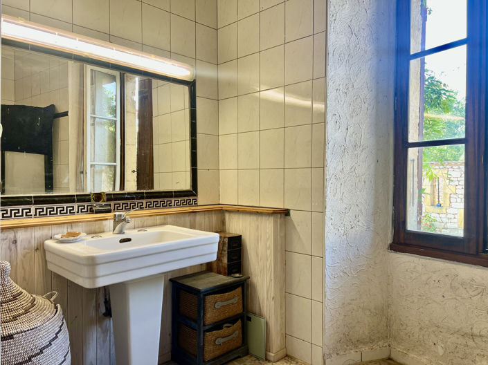 Image No.16-House for sale