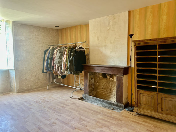 Image No.18-House for sale