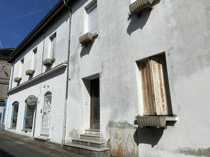 Image No.4-Propriété de 3 chambres à vendre à Miramont-de-Guyenne
