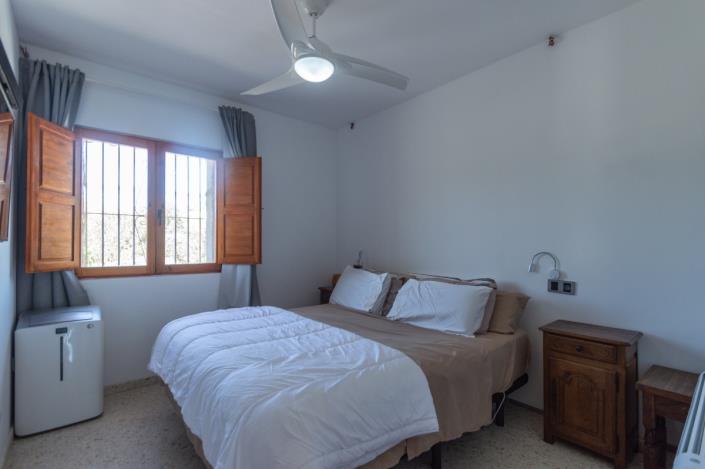 Image No.15-4 Bed Finca for sale