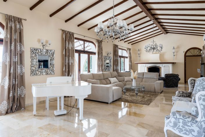 Image No.7-6 Bed Villa for sale