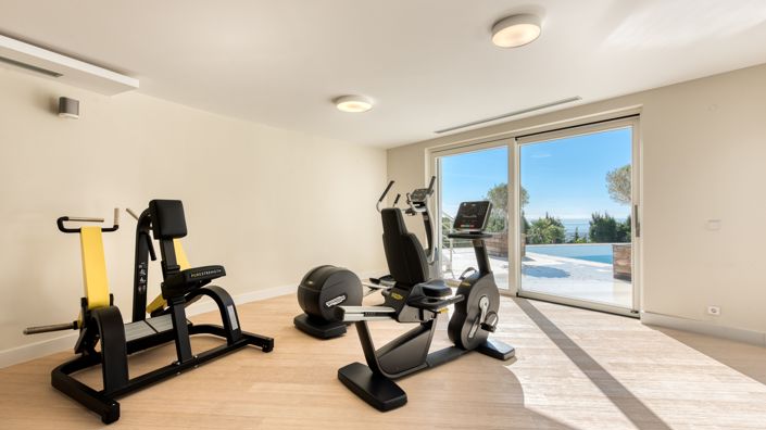 Image No.22-6 Bed Villa for sale