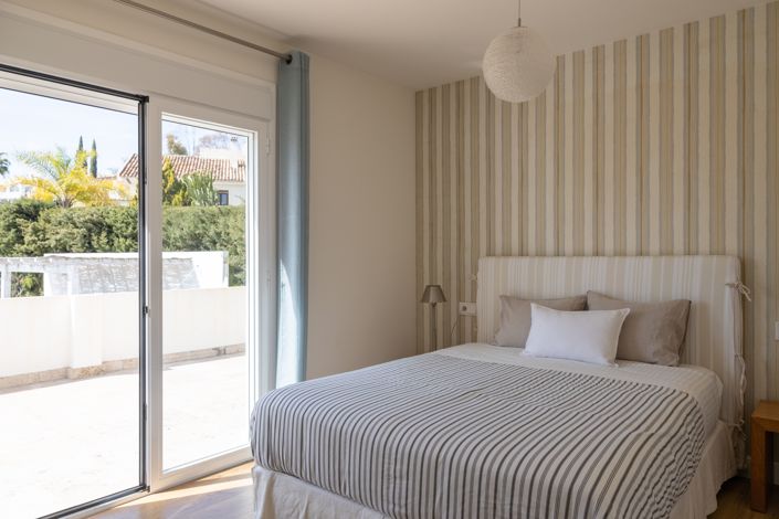 Image No.21-5 Bed Villa for sale