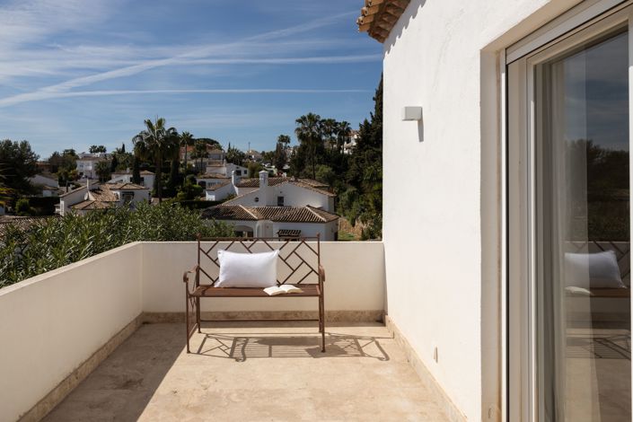 Image No.25-5 Bed Villa for sale