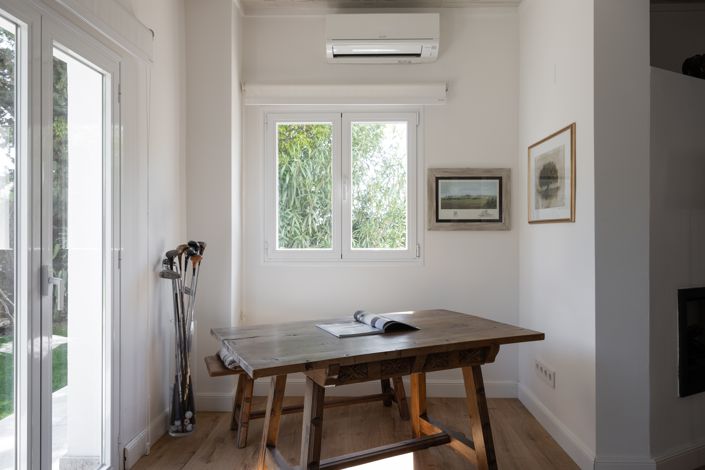 Image No.6-5 Bed Villa for sale