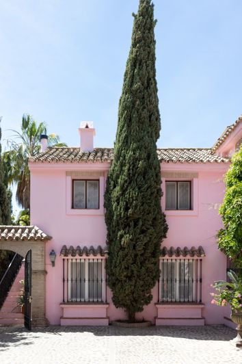 Image No.10-5 Bed Villa for sale