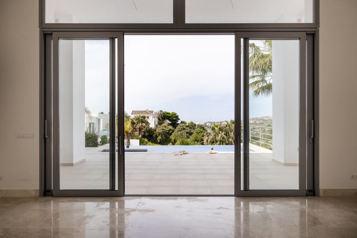 Image No.15-4 Bed Villa for sale