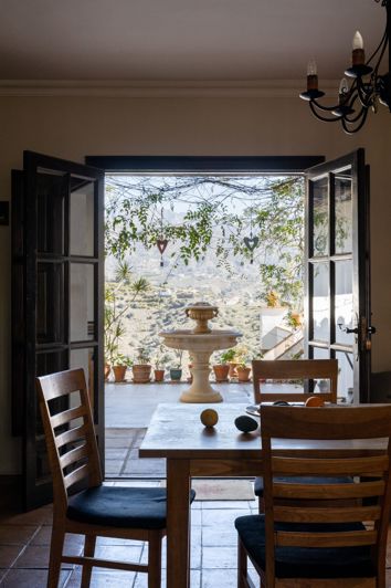 Image No.20-7 Bed Villa for sale