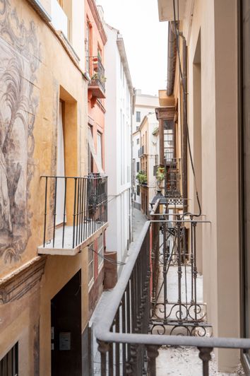 Image No.19-2 Bed Apartment for sale