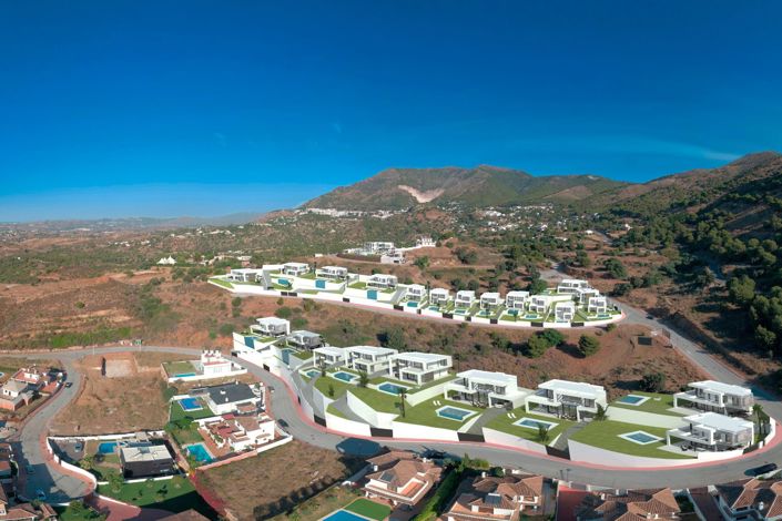 Image No.12-4 Bed Villa for sale