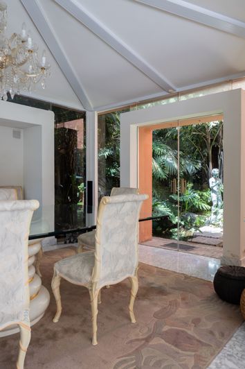 Image No.10-5 Bed Villa for sale