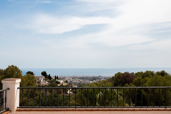 Image No.7-5 Bed Villa for sale