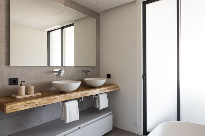 Image No.12-3 Bed Apartment for sale