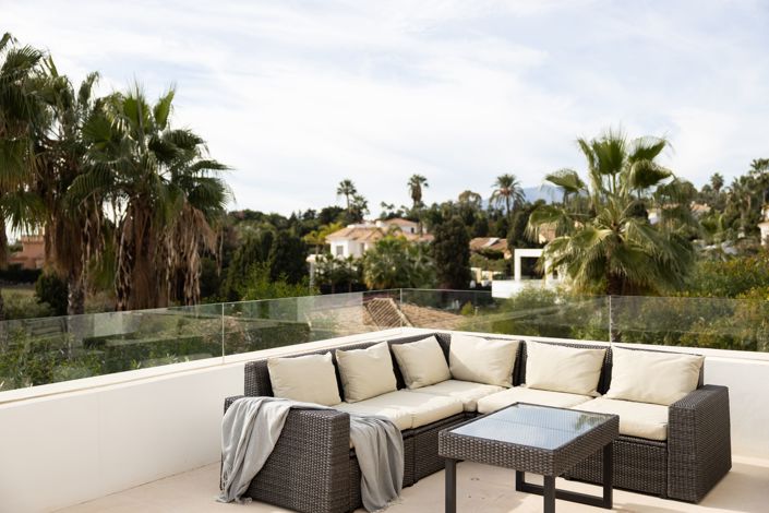 Image No.18-6 Bed Villa for sale