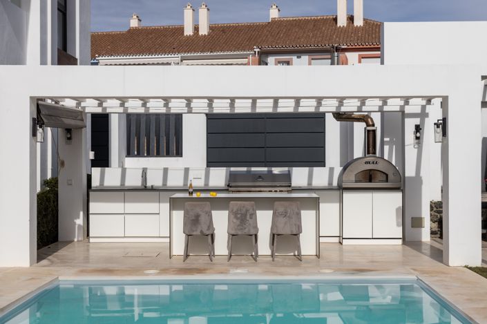 Image No.28-6 Bed Villa for sale