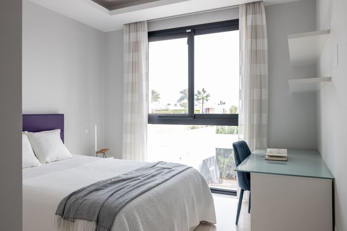 Image No.9-6 Bed Villa for sale