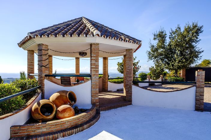 Image No.6-6 Bed Villa for sale