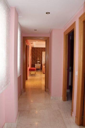 Image No.24-3 Bed Apartment for sale