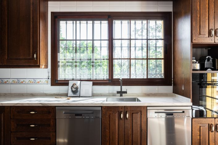 Image No.12-4 Bed Villa for sale