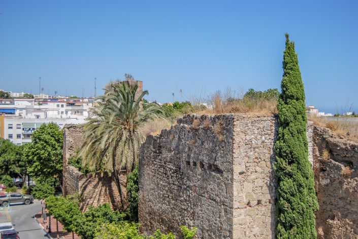 Image No.7-3 Bed House for sale