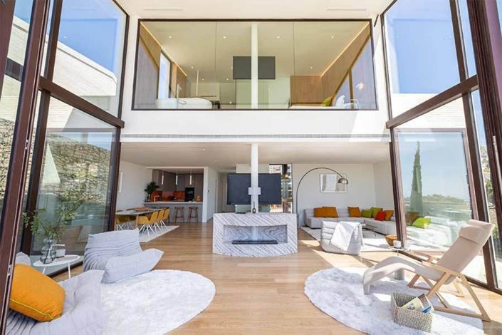 Image No.9-4 Bed Villa for sale