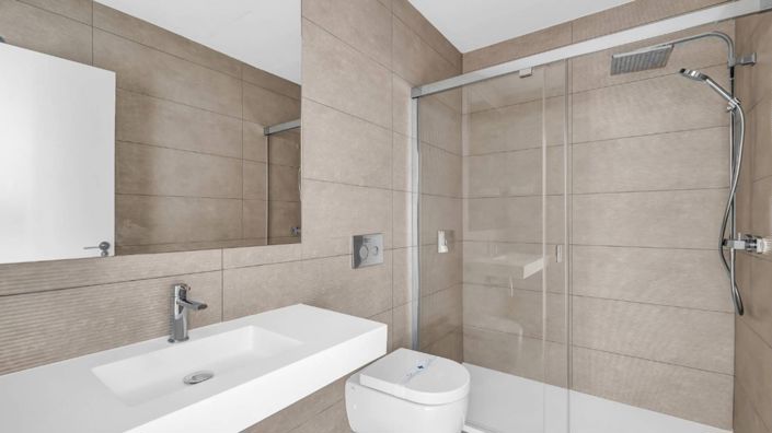 Image No.4-3 Bed Apartment for sale