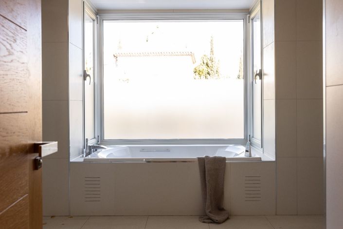 Image No.15-5 Bed Villa for sale