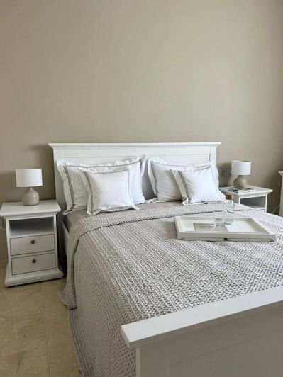 Image No.24-2 Bed Apartment for sale