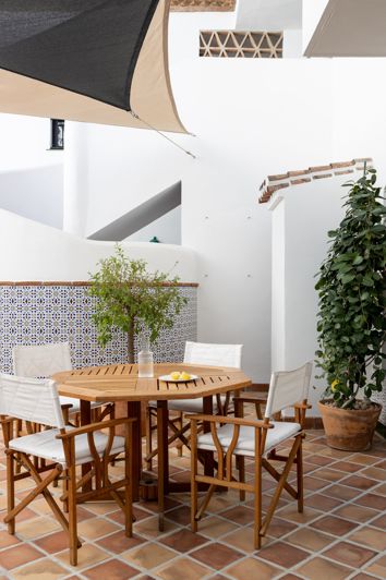 Image No.24-4 Bed Villa for sale