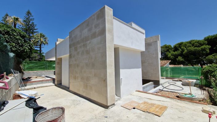 Image No.18-4 Bed Villa for sale