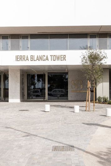 Image No.26-4 Bed Apartment for sale