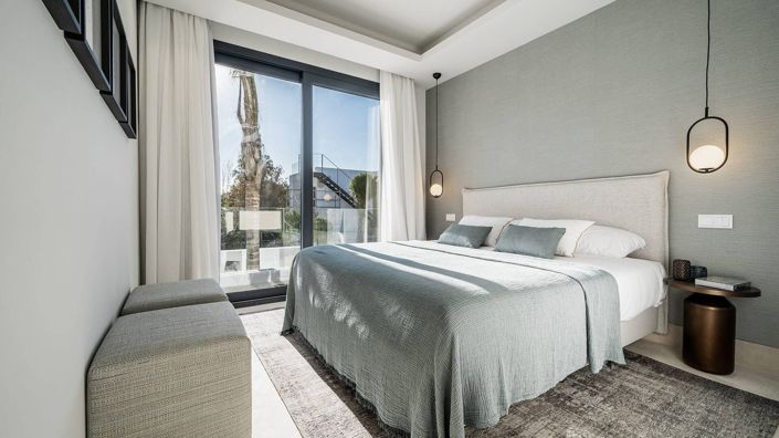 Image No.20-4 Bed House for sale