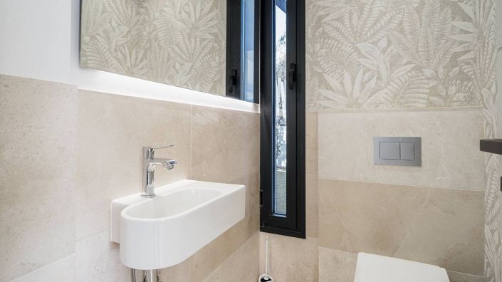 Image No.23-4 Bed House for sale